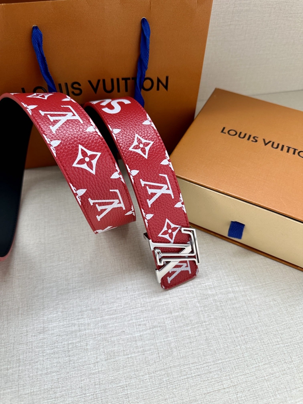 激安ルイヴィトンベルト背面デザイン